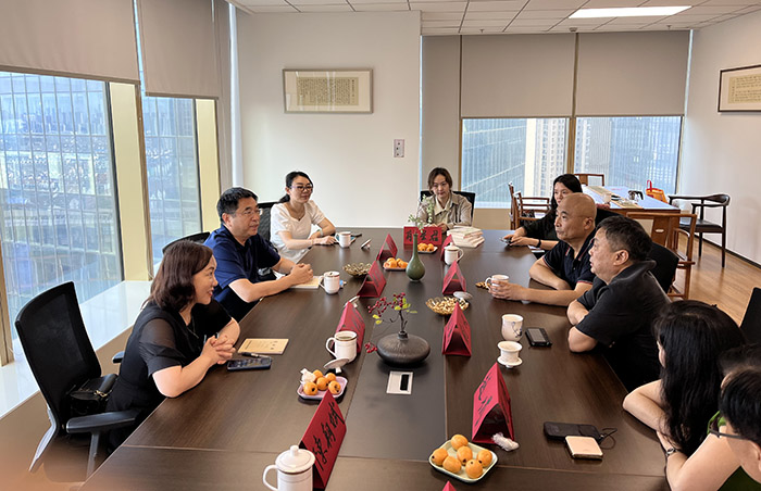 张新科书记一行调研省散文学会
