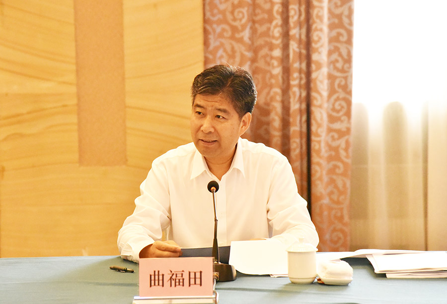 《中国式现代化江苏新实践研究丛书》编撰工作启动会在宁召开