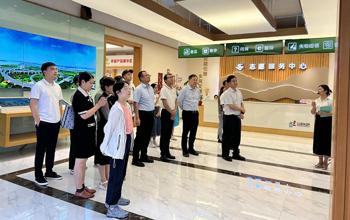 省社科联组织开展《中国式现代化江苏新实践研究丛书》课题调研
